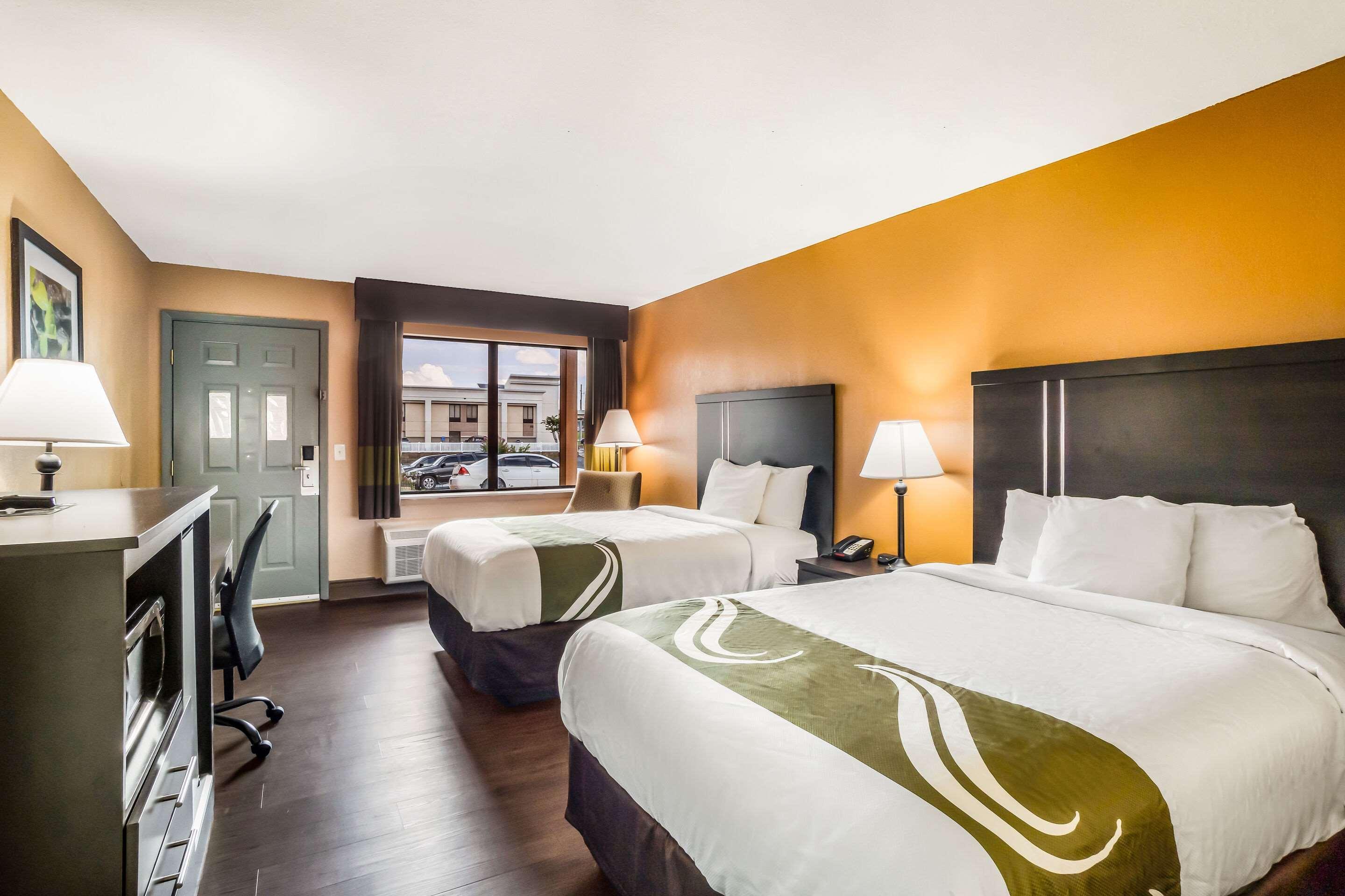 Quality Inn & Suites Corinth West מראה חיצוני תמונה