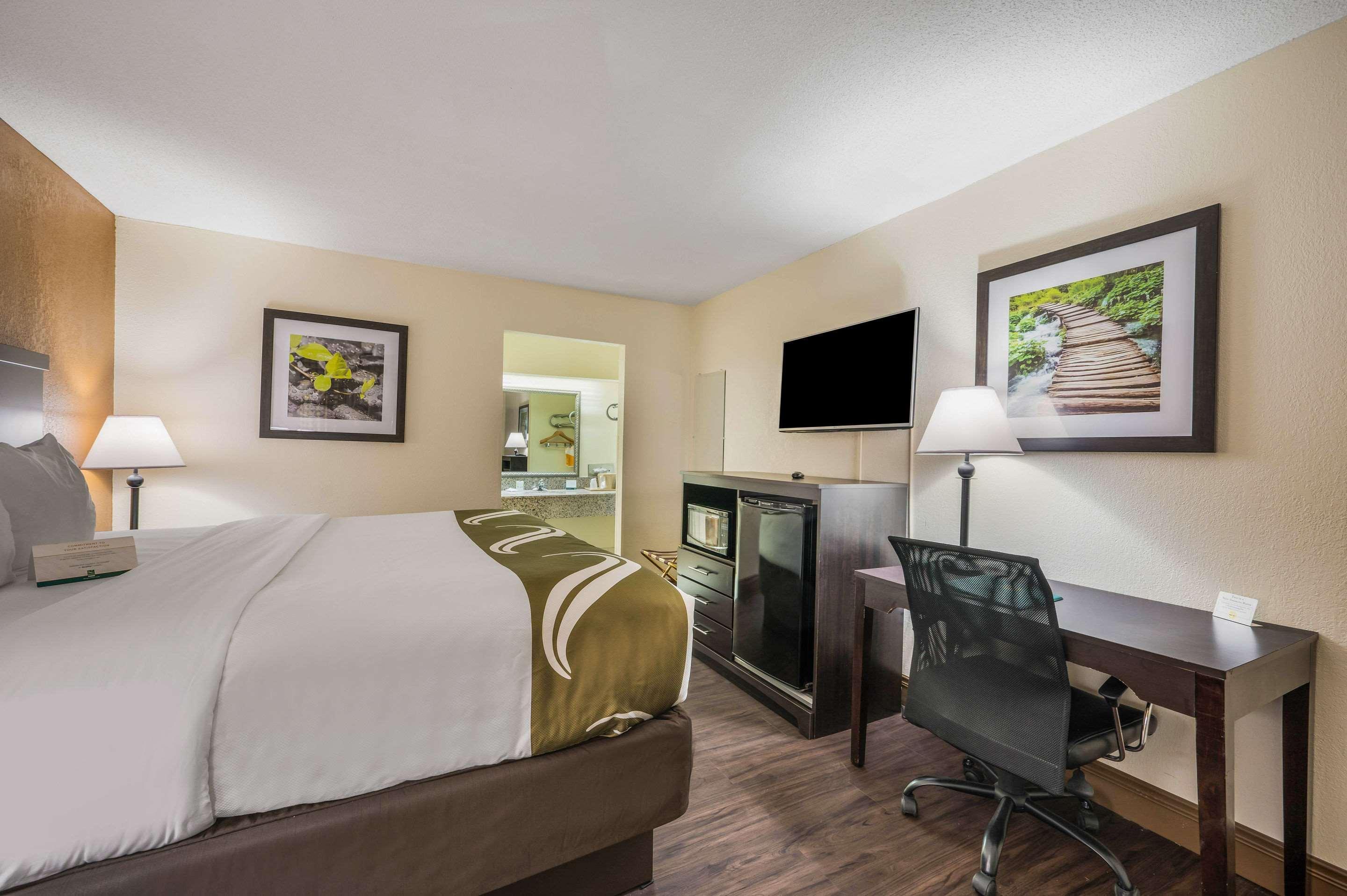 Quality Inn & Suites Corinth West מראה חיצוני תמונה