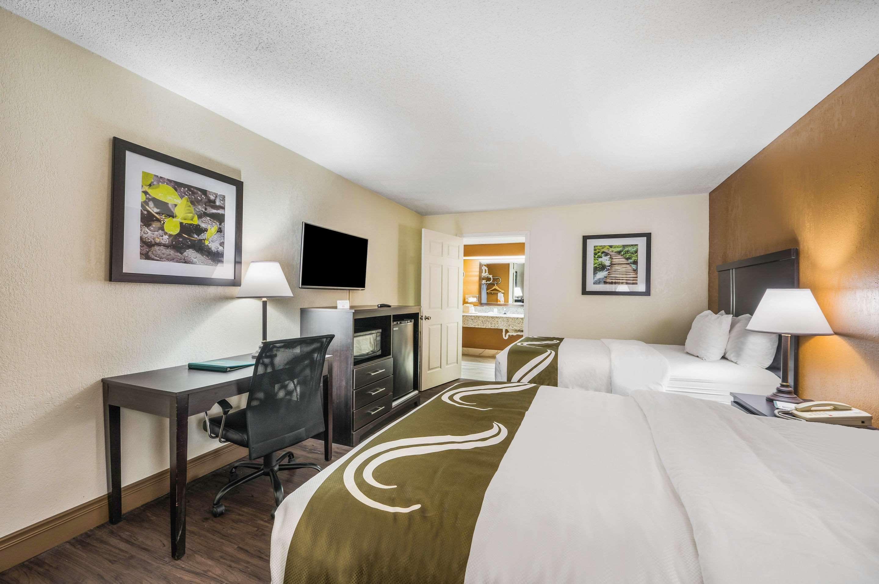 Quality Inn & Suites Corinth West מראה חיצוני תמונה