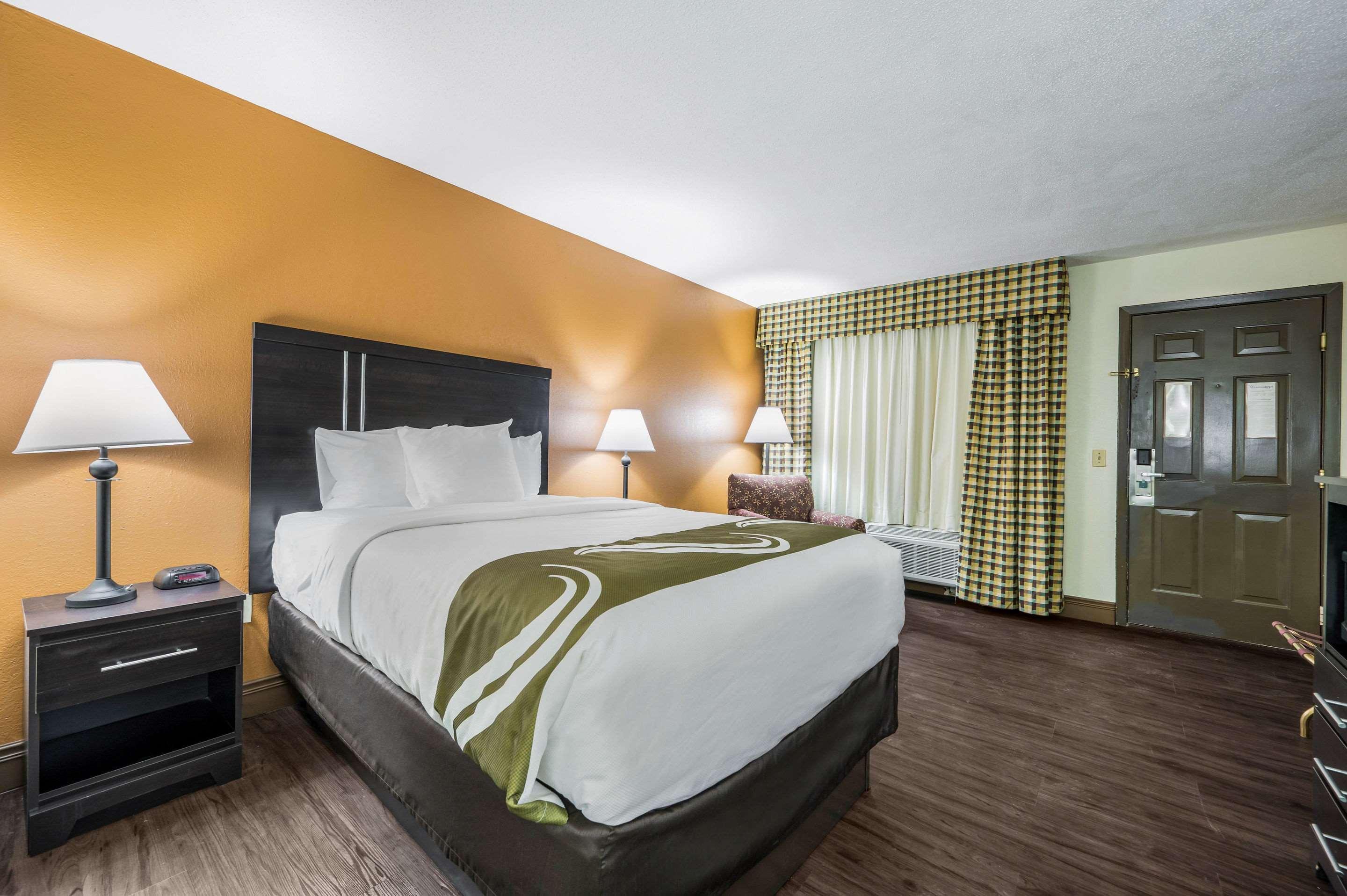 Quality Inn & Suites Corinth West מראה חיצוני תמונה