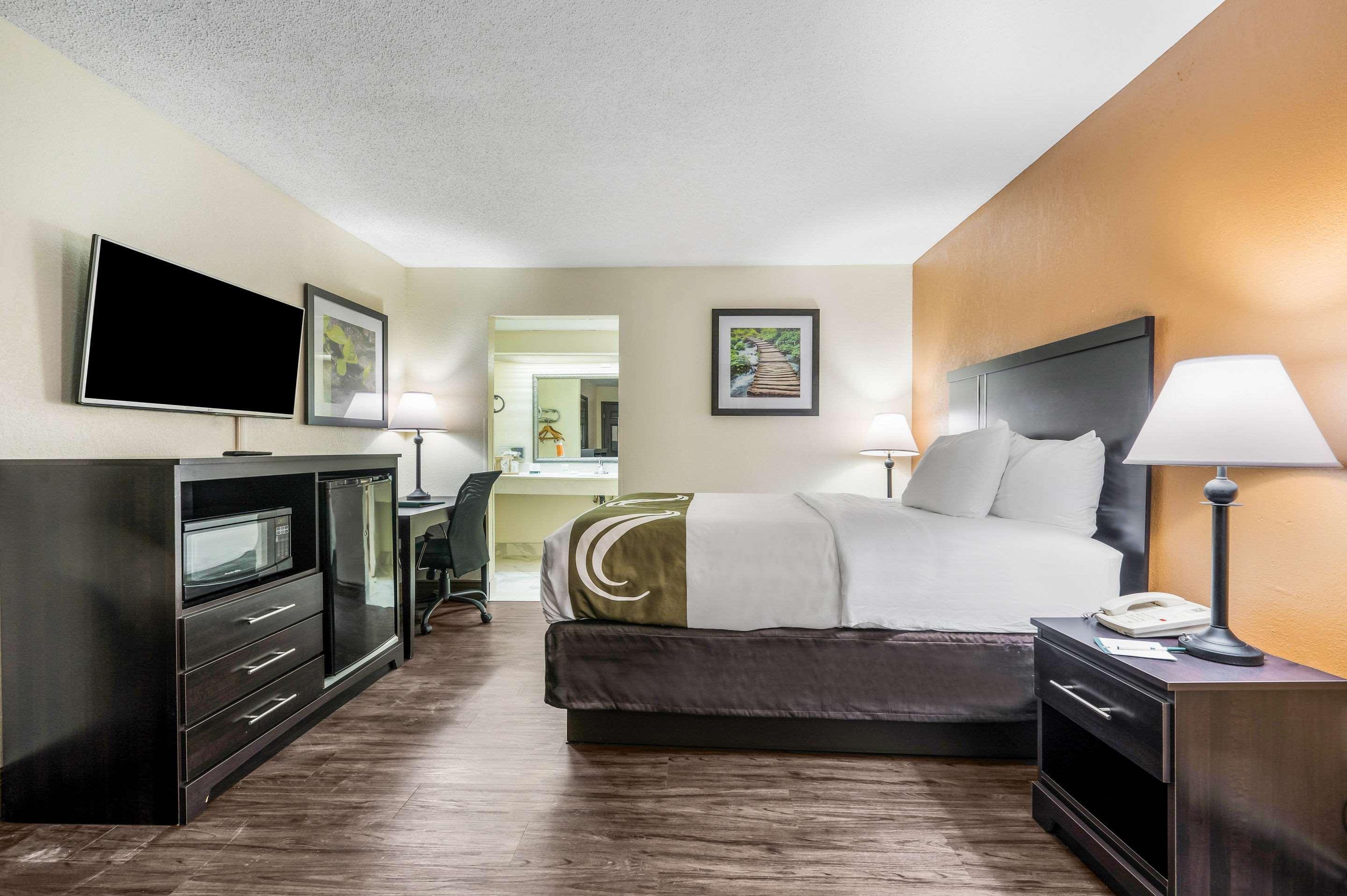 Quality Inn & Suites Corinth West מראה חיצוני תמונה