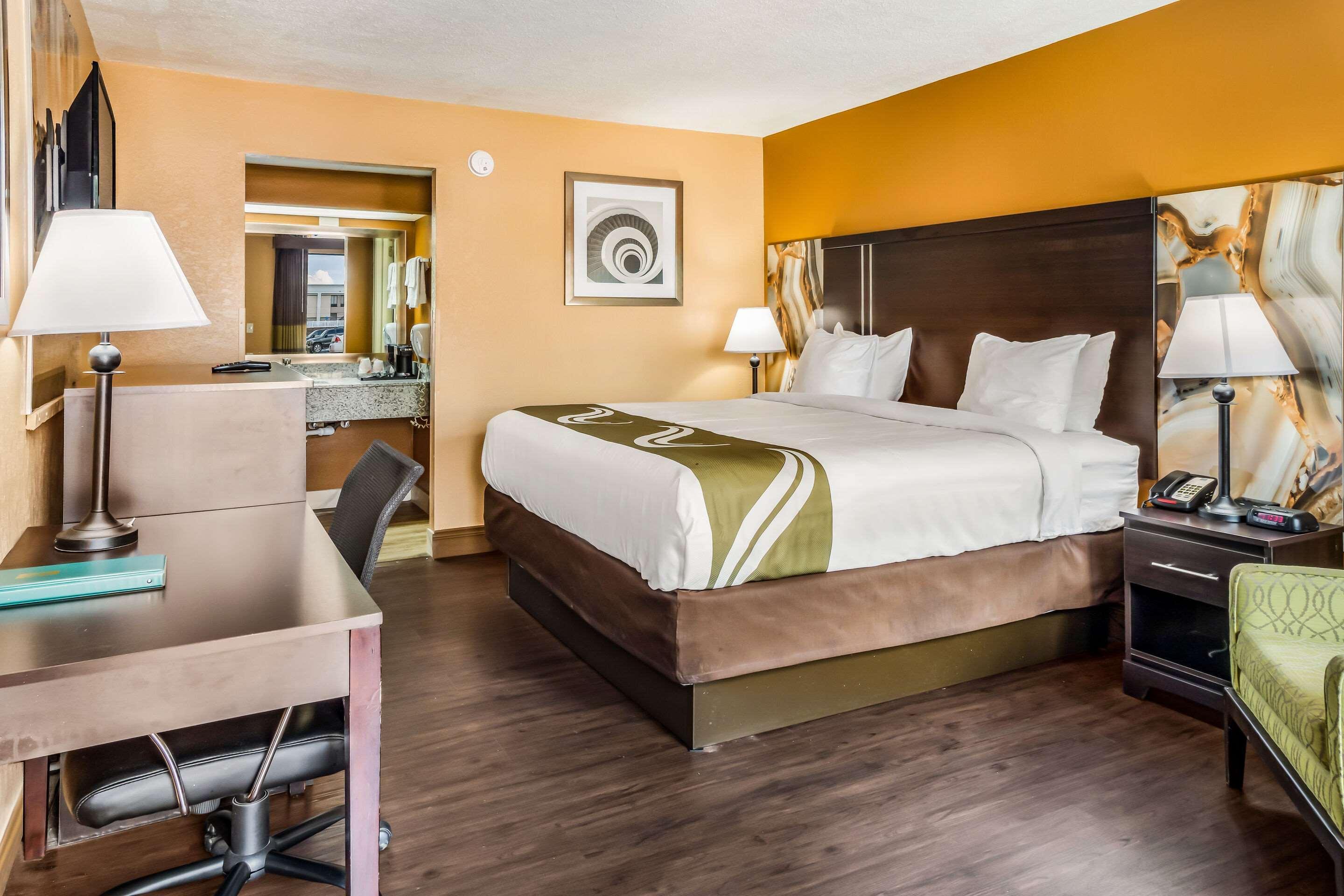 Quality Inn & Suites Corinth West מראה חיצוני תמונה